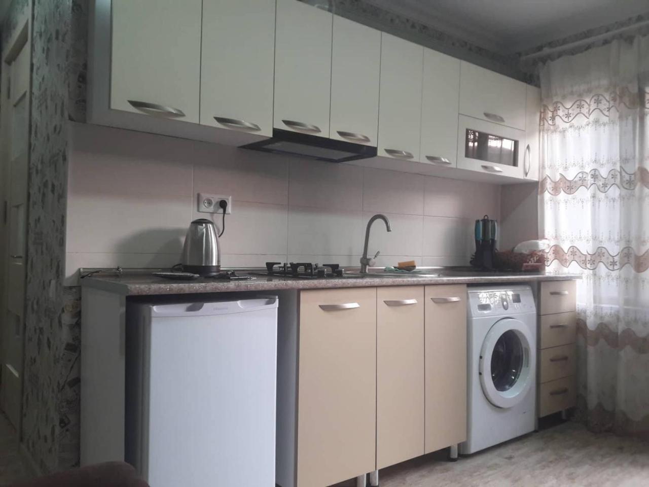 קאחתי Parkside Apartment מראה חיצוני תמונה
